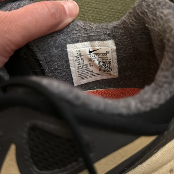 Nike Free Terra Vista 'Black Canvas' - Picture 5 of 6